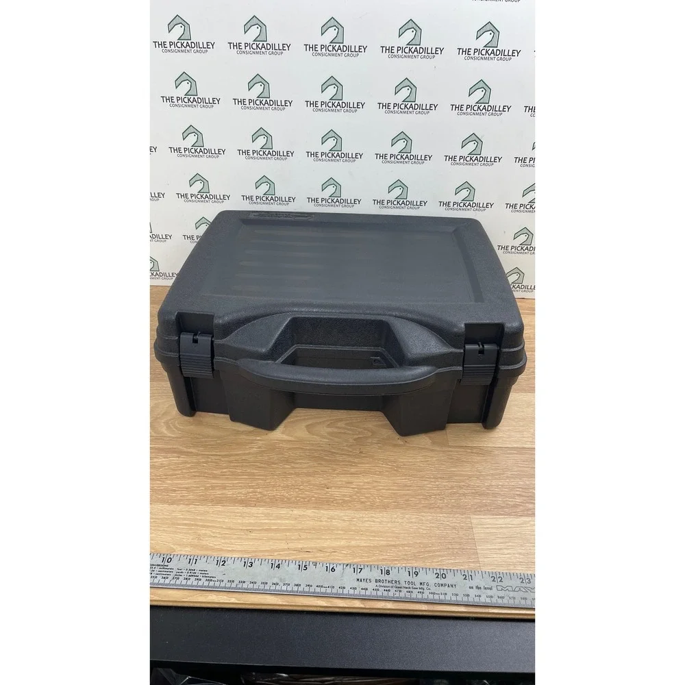 Plano Protector Series 1404 Black Hard Equipment Case with Foam Padding USA